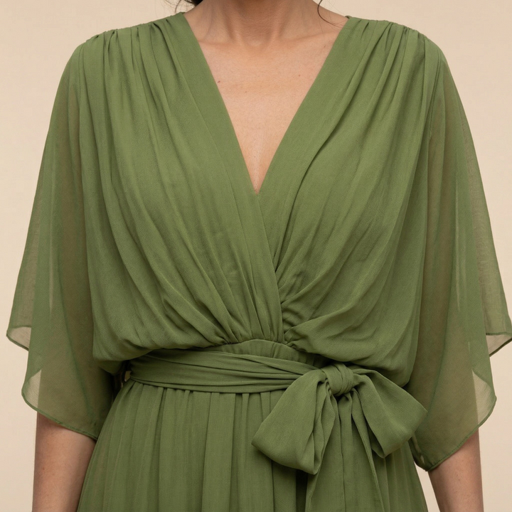 Mia | ELEGANT V-NECK MAXI DRESS