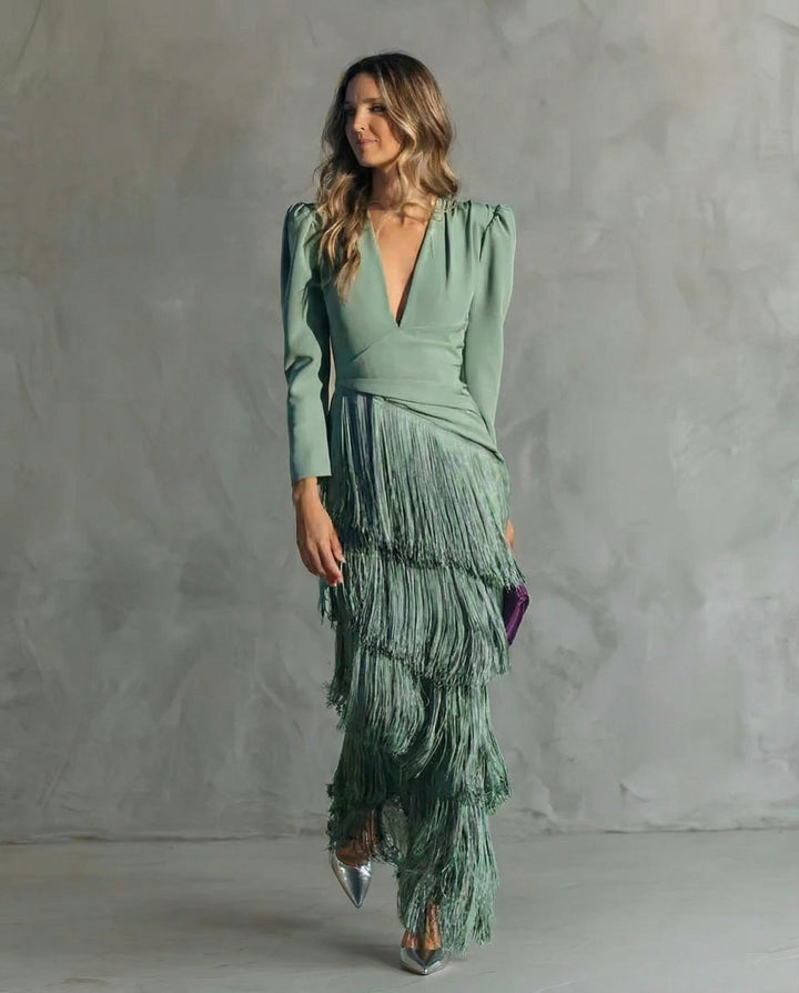 Lana™ | Elegant midi dress with fringe sleeves