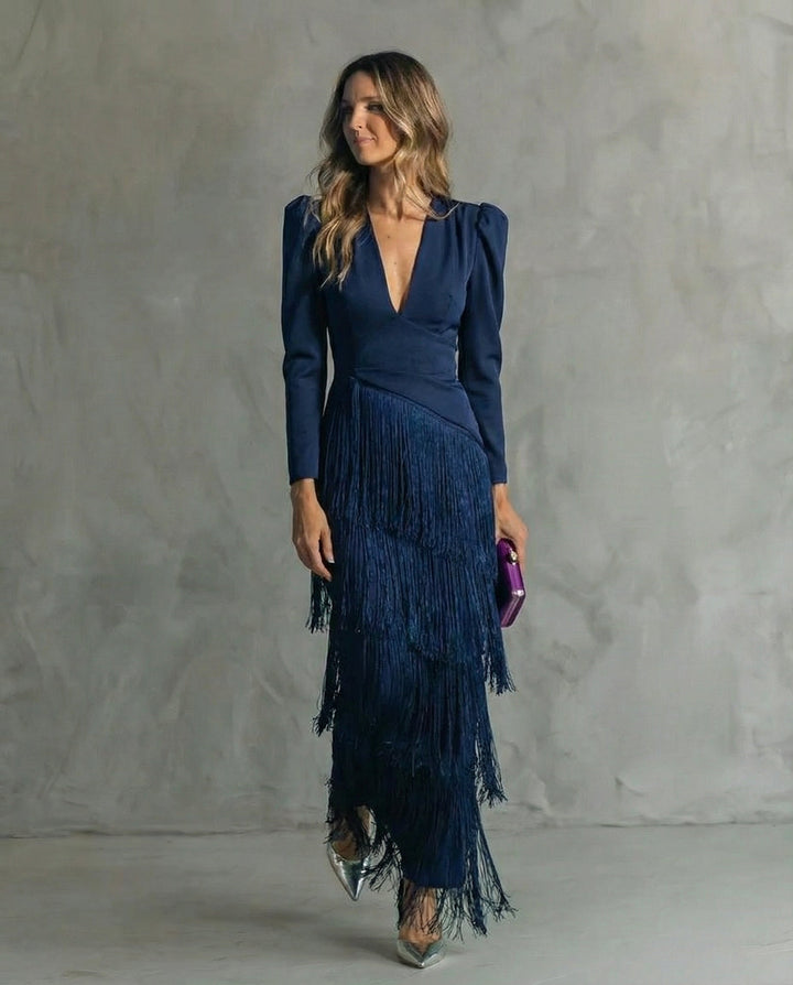 Lana™ | Elegant midi dress with fringe sleeves